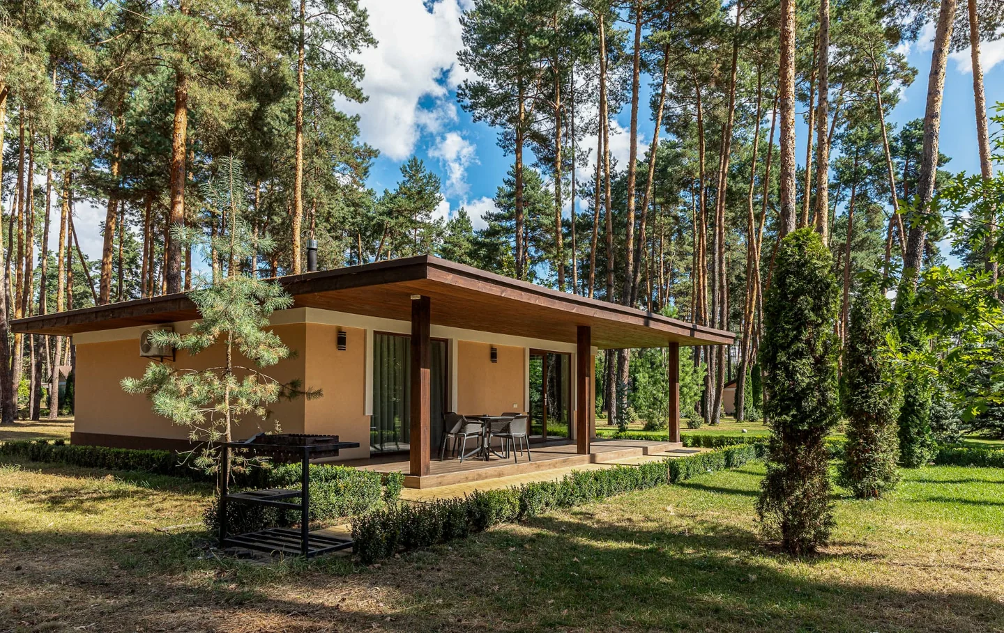 COTTAGE